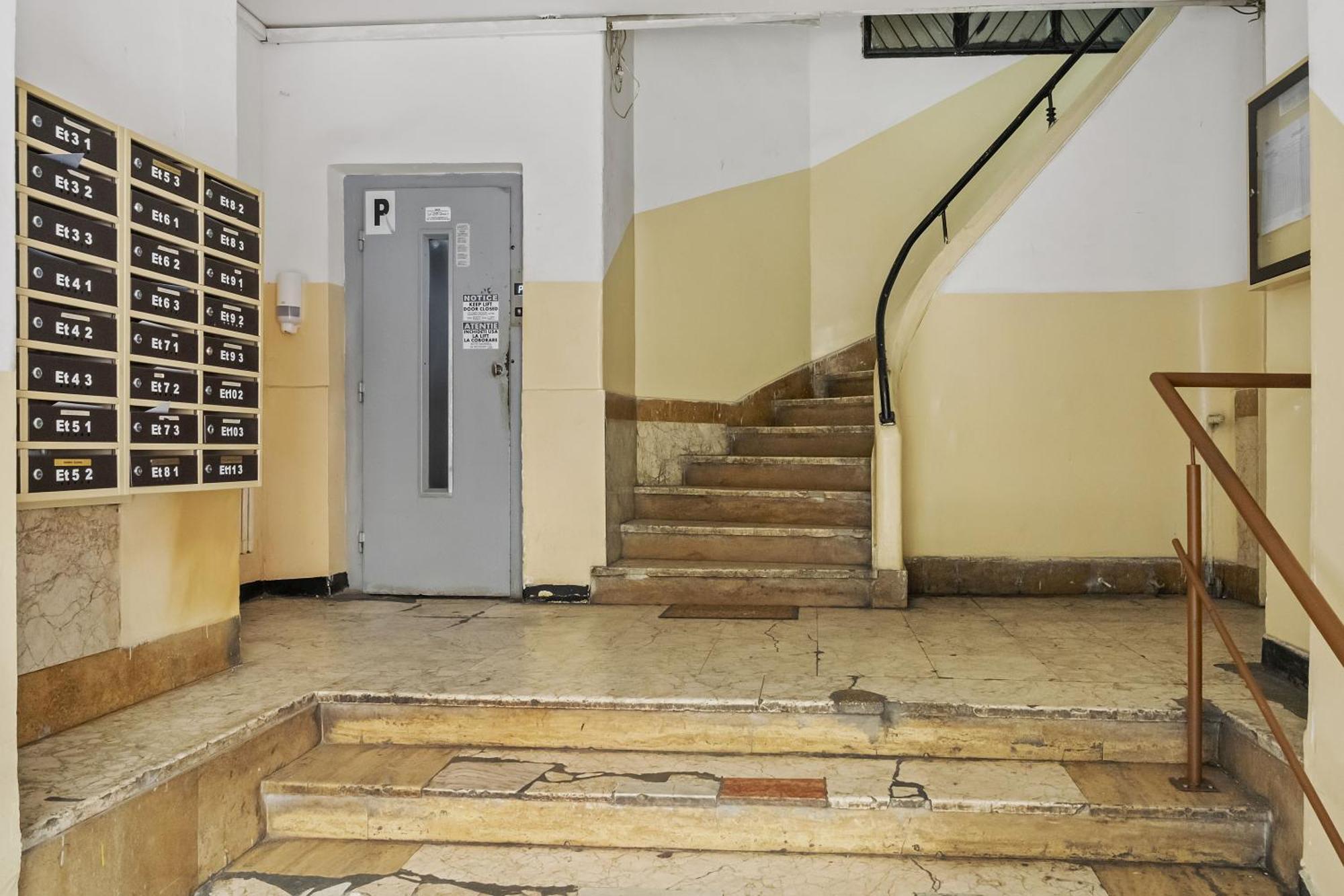 Sweet Luxury Three Rooms Apartment City Center Universitate بوخارست المظهر الخارجي الصورة